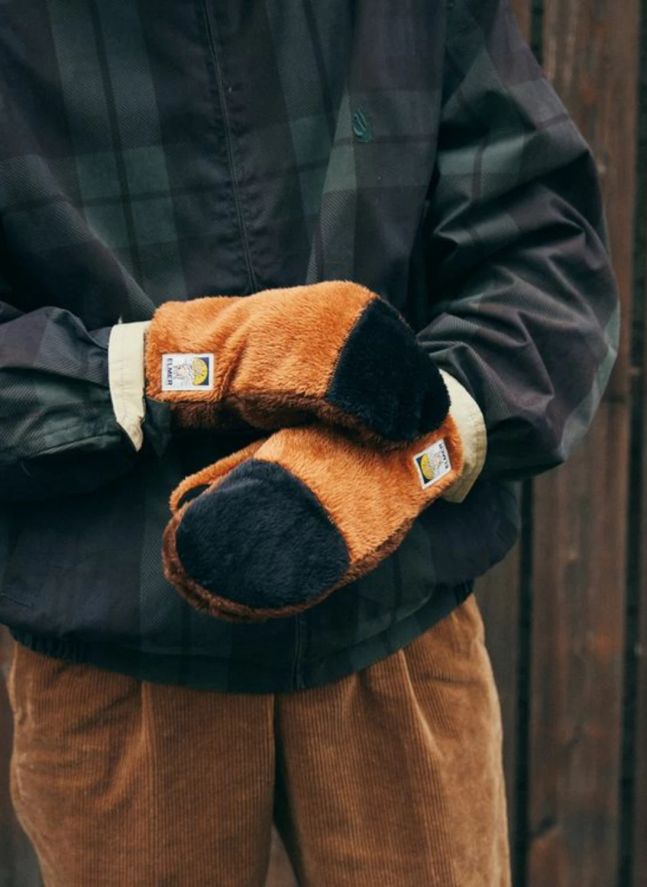Cuddly Cub mittens | Brick red
