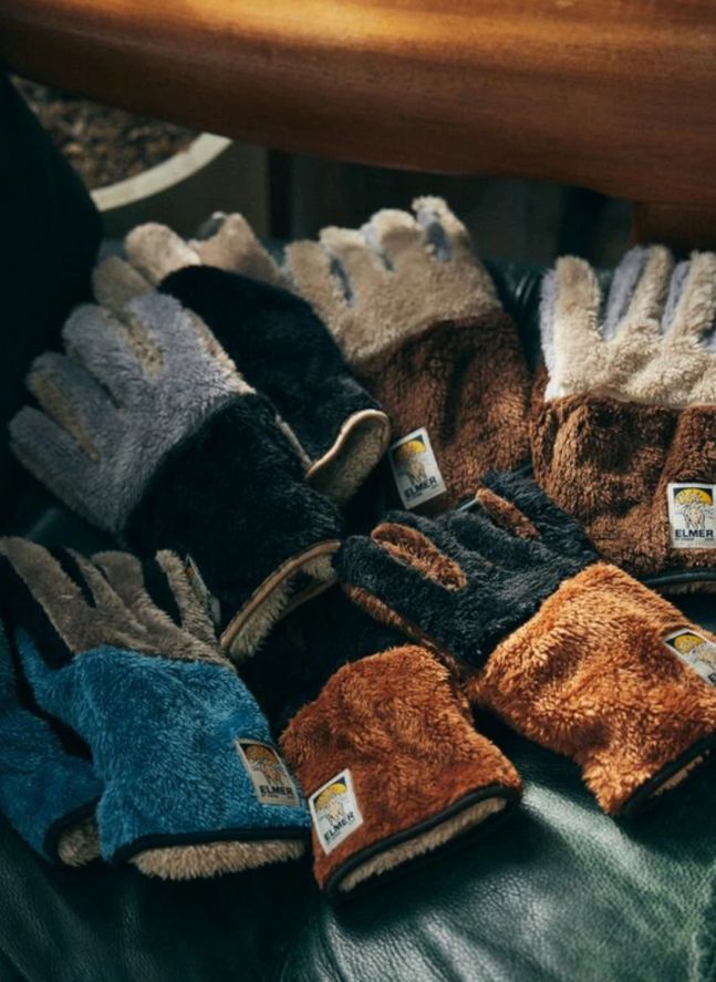 Cuddly Cub gloves | Brick red