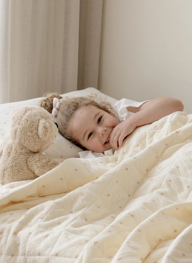 Couverture matelassée Ribbon en coton bio | Ecru