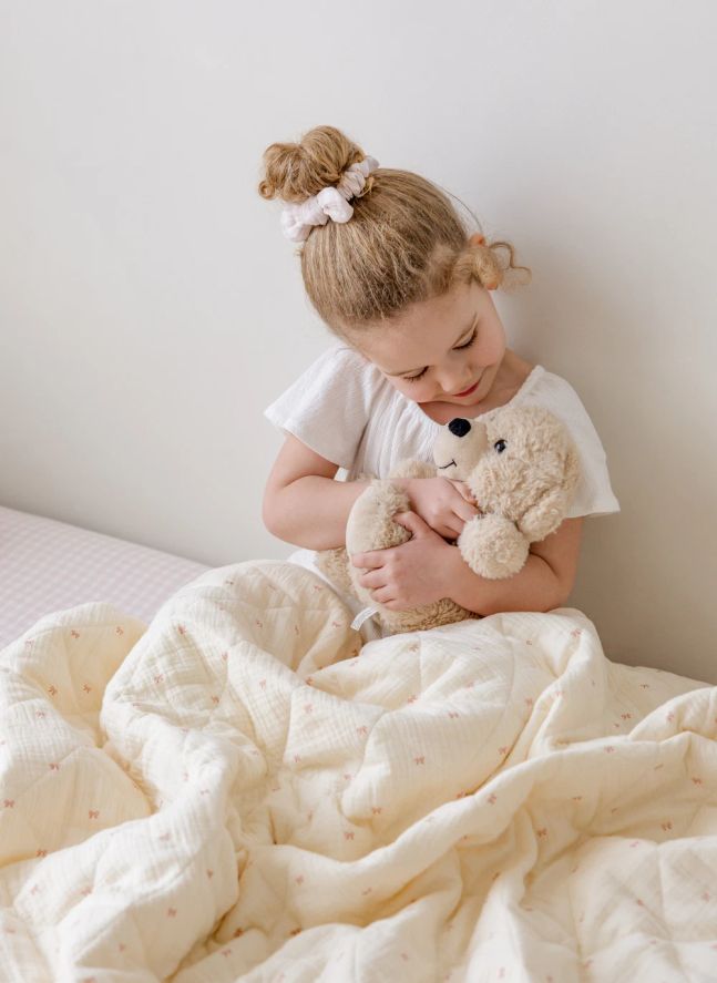 Couverture matelassée Ribbon en coton bio | Ecru