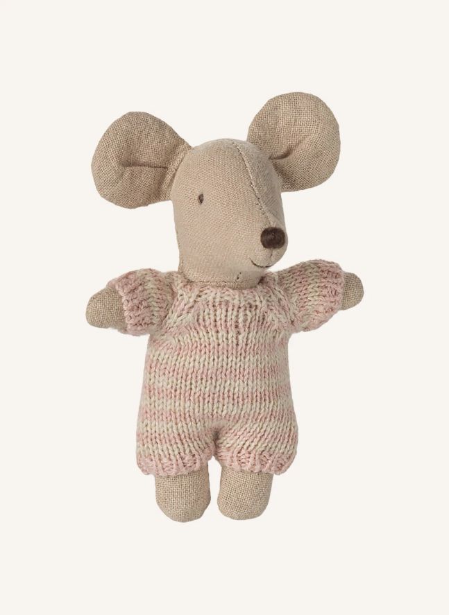 Bébé souris dans son couffin | Rose