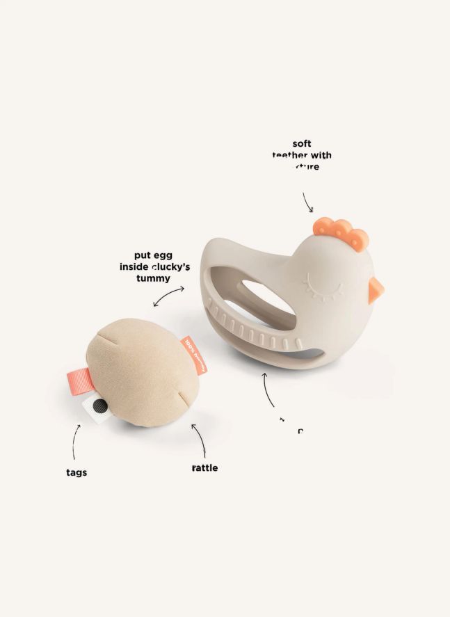 Clucky teething toy | Sand