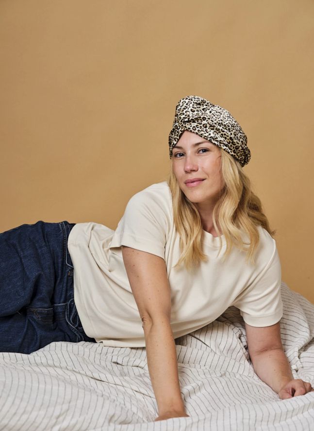 Turban en soie de mûrier imprimé Léopard