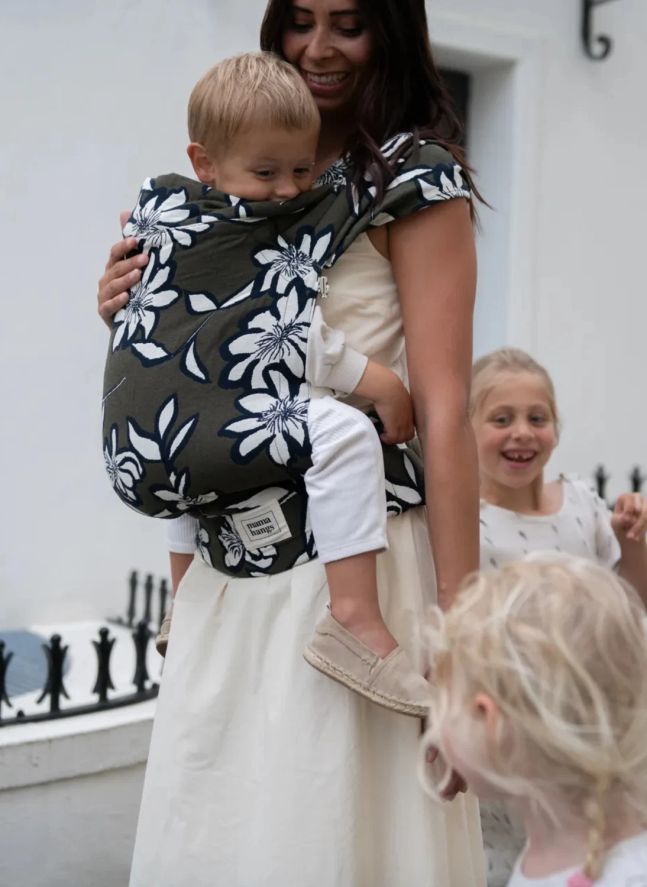 Carry &amp; Bloom baby carrier | Khaki