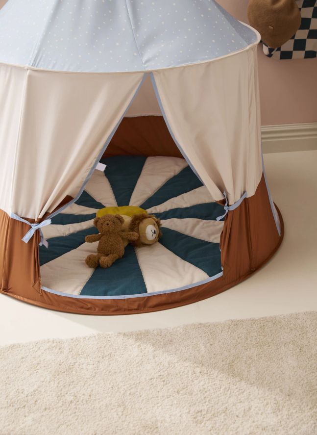 Circus tent | Light blue