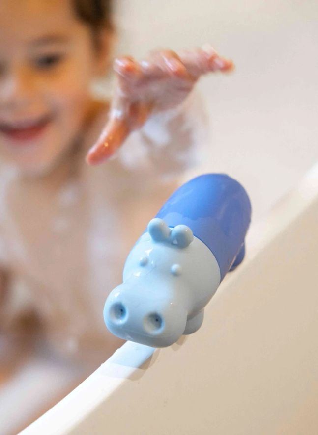Squeezi Hippo bath toy | Blue