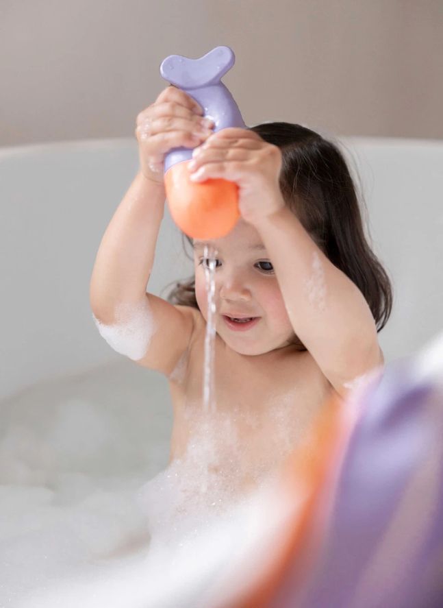 Squeezi Whale bath toy | Lilac