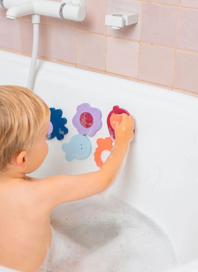 Seaside bath puzzle | Burgundy