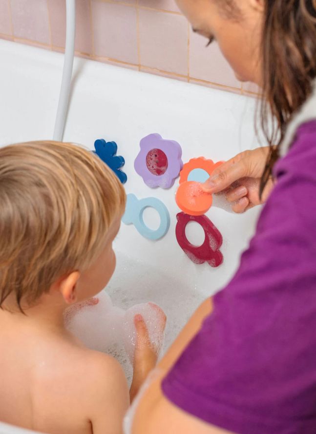 Seaside bath puzzle | Burgundy