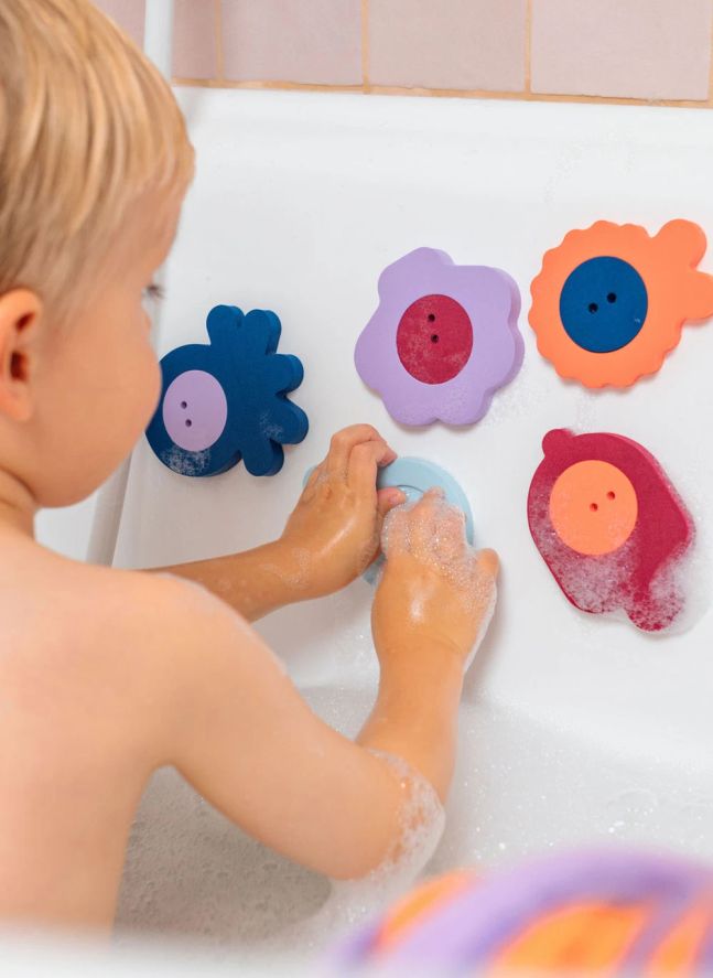 Seaside bath puzzle | Burgundy