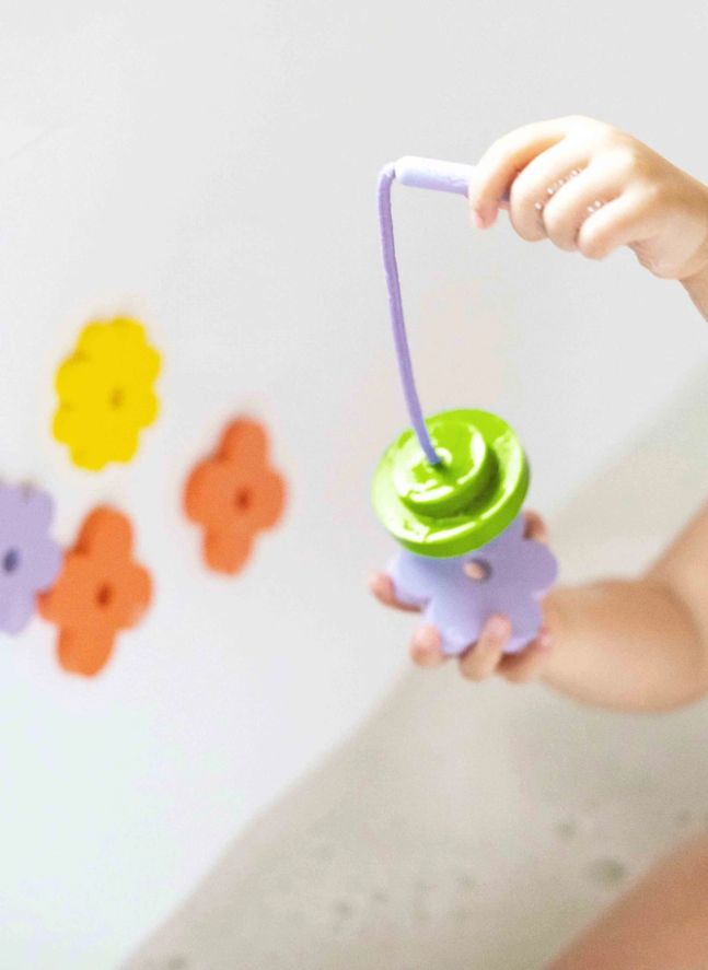 Frog Pond bath fishing game | Green