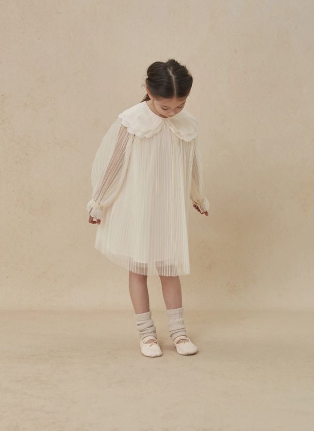 Reena Tulle Plissé Scalloped Neck Dress | Cream