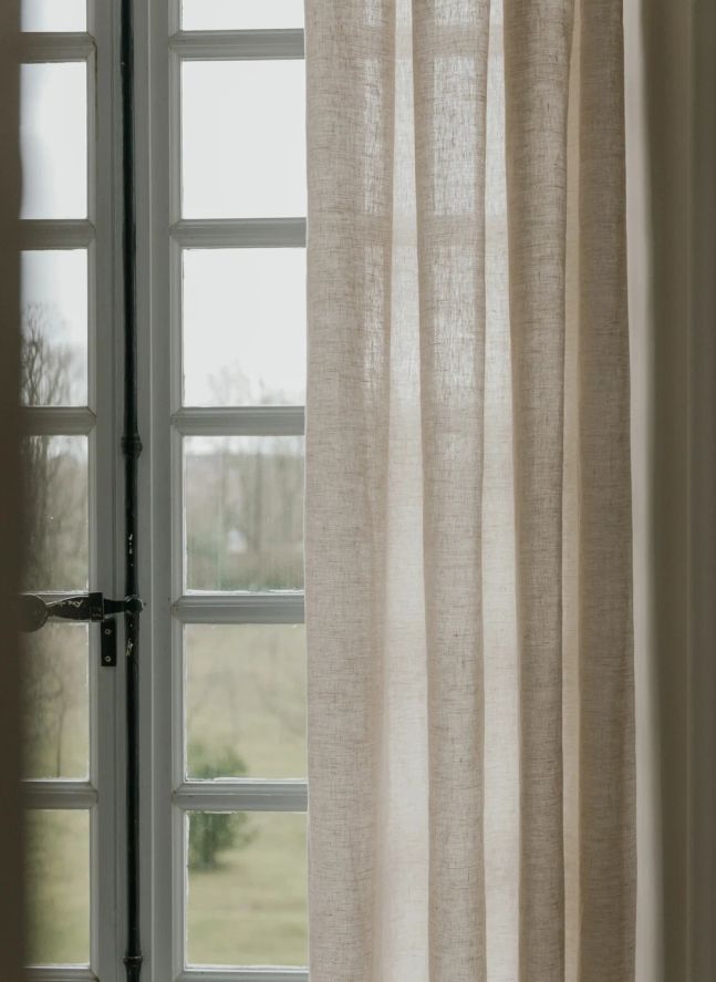 Linen curtain 