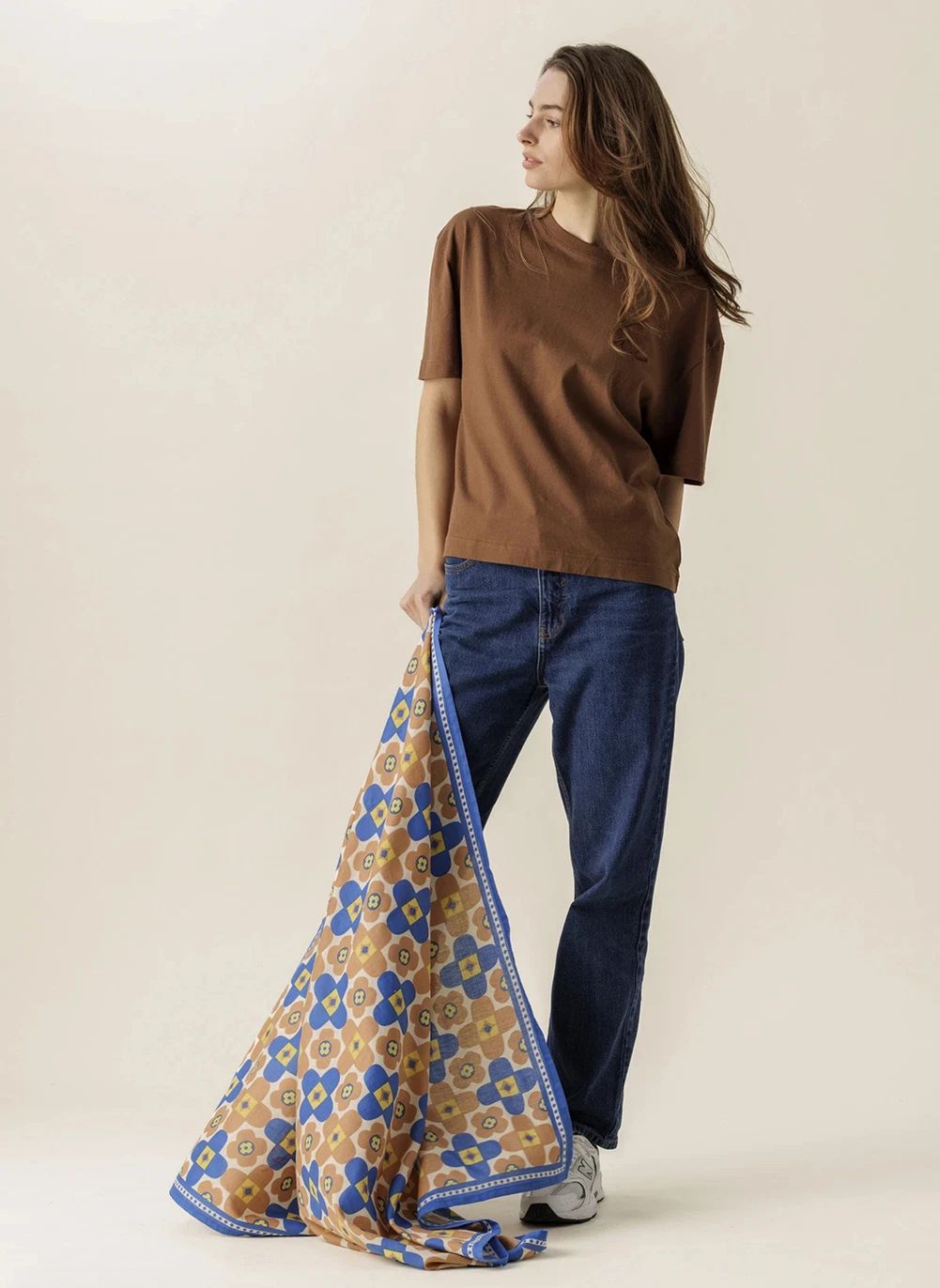 Grand Foulard Latika Fleurs | Bleu- Image produit n°3