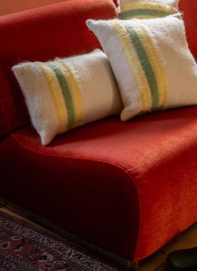 Coussin carré Carino en mohair à rayures | Jaune