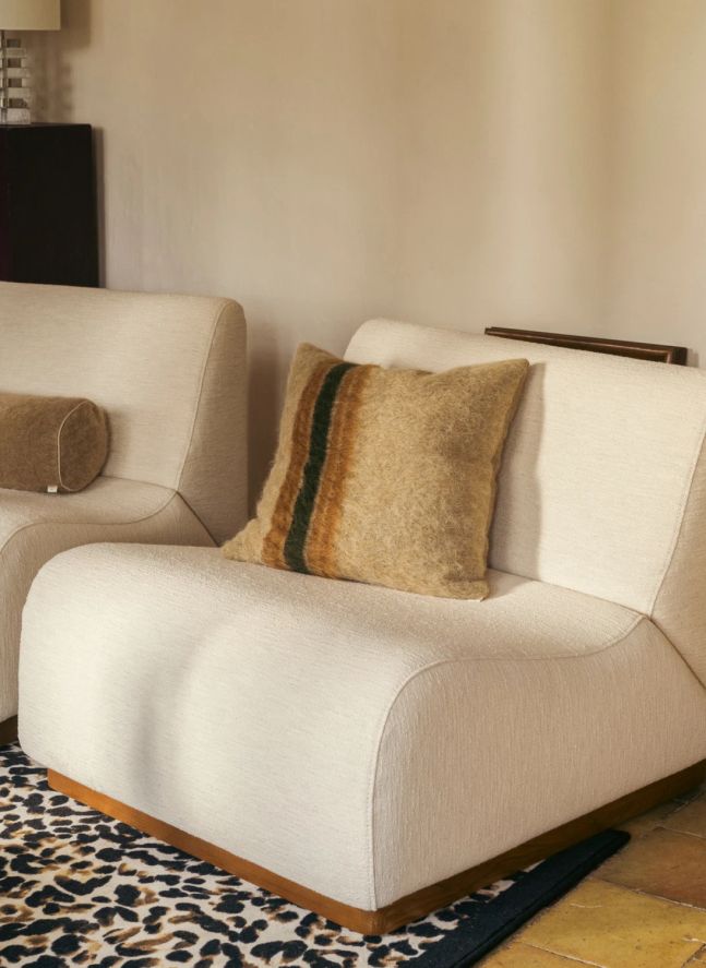 Coussin carré Carino en mohair à rayures | Marron