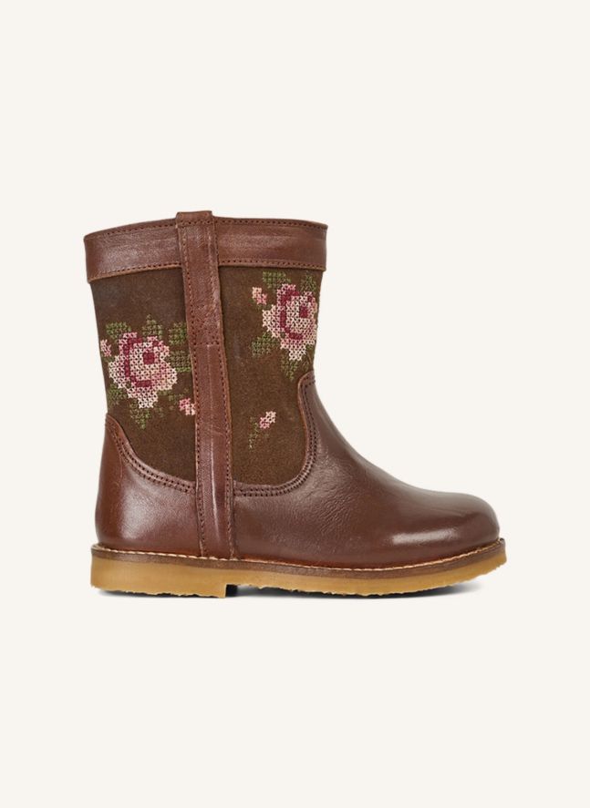 Lorride Fleurs embroidered boots - Uniqua Collection | Hazel