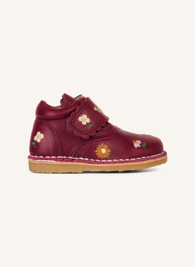 Flowery Scallop Embroidered Boots - Uniqua Collection | Framboise