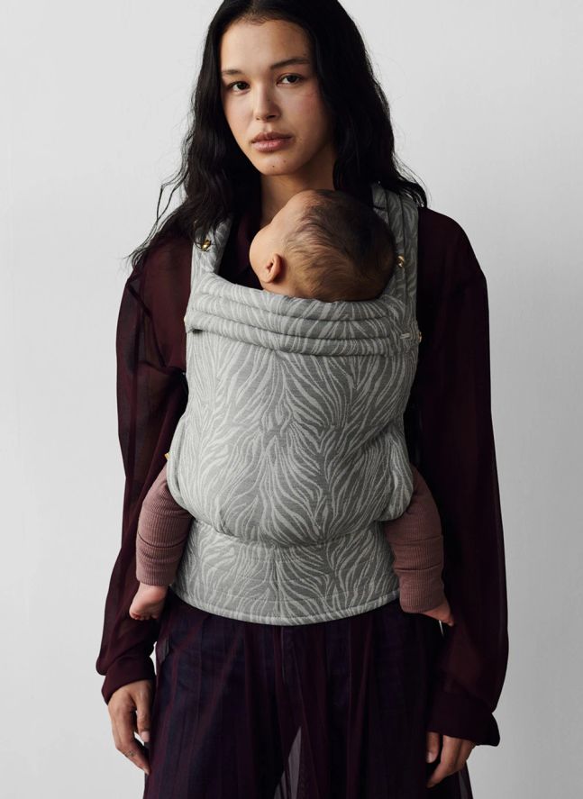 Zeitgeist Paradox Zebra baby carrier