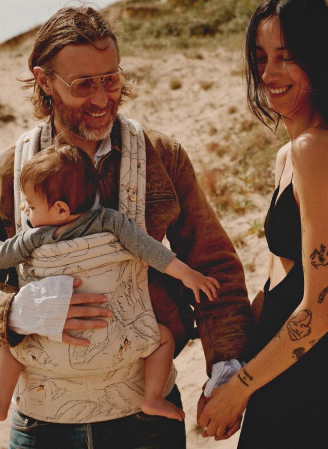 Zeitgeist Monogamy Maiden baby carrier