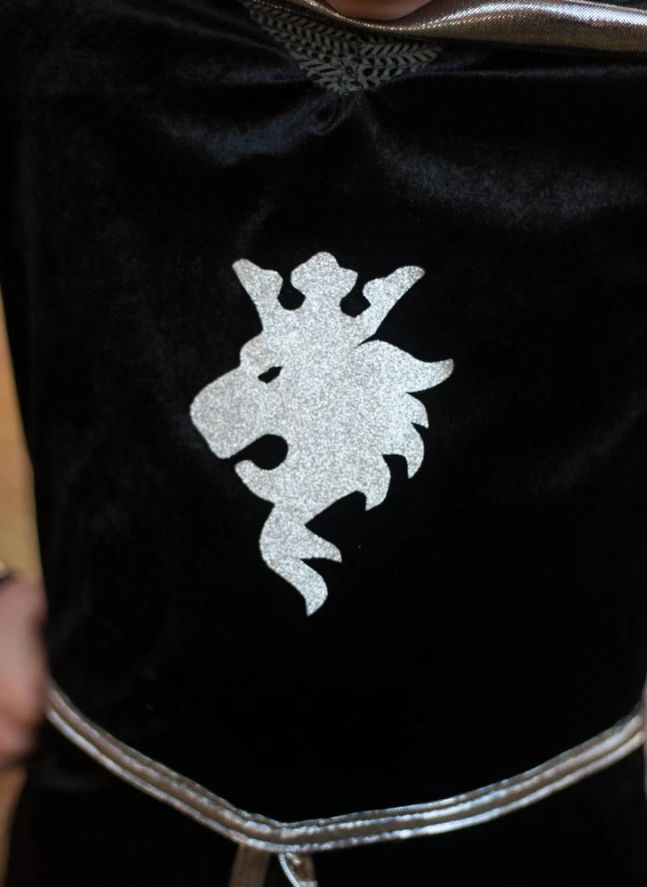 Déguisement de chevalier avec cape et couronne